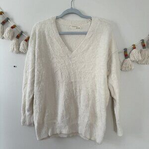 By Anthropologie V-neck Eyelash Tunic Sweater White Cozy Soft Preppy Boho Relax